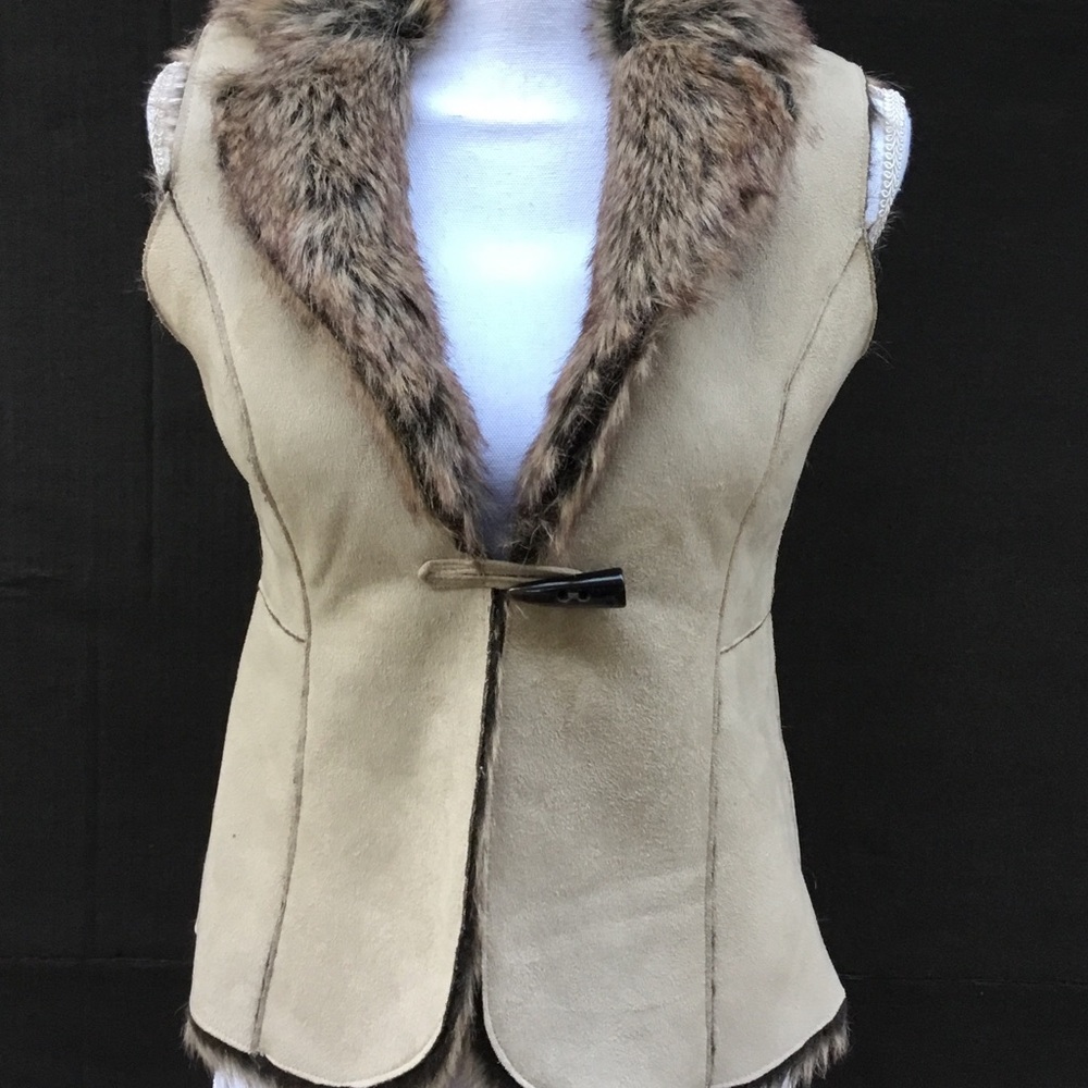 Alfani Petite Faux Fur Button Vest PXS